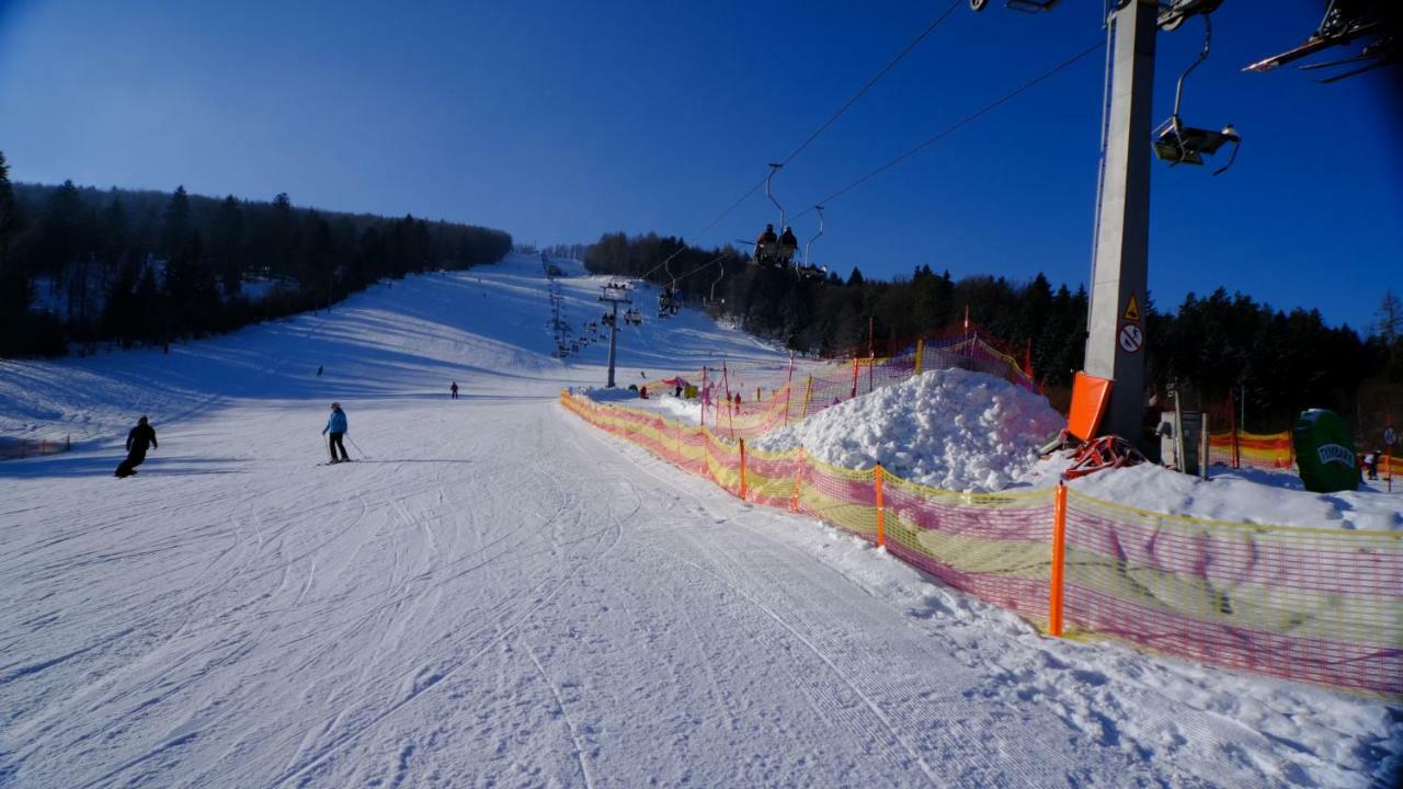 Pensjonat Laworta Ski Устшики Долне Екстериор снимка